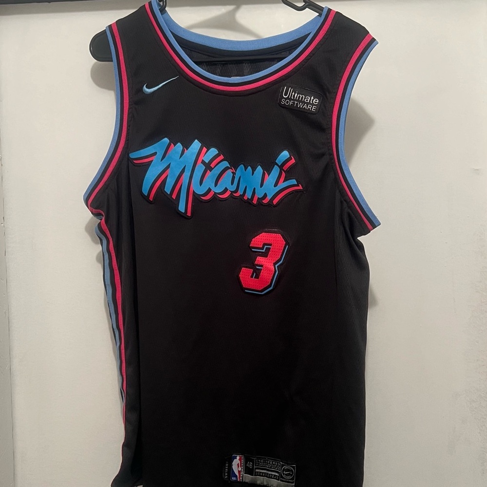 Nike NBA Miami Heat Dwayne Wade Vice City Edition Basketball Jersey